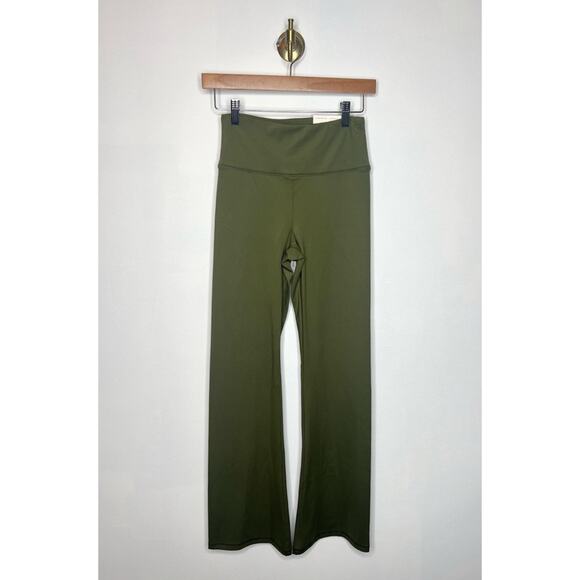American Eagle The Everything Flare Green - Picture 1 of 4